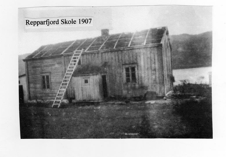Repparfjord skole i 1907